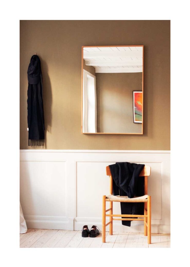 Mirror